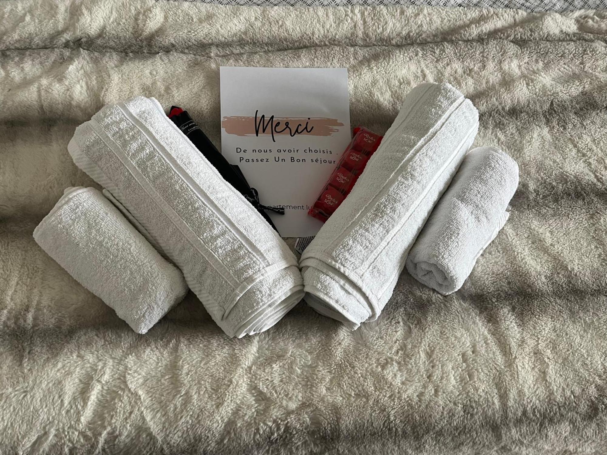 Appartement Luxueux Au Coeur De Lilla Esterno foto